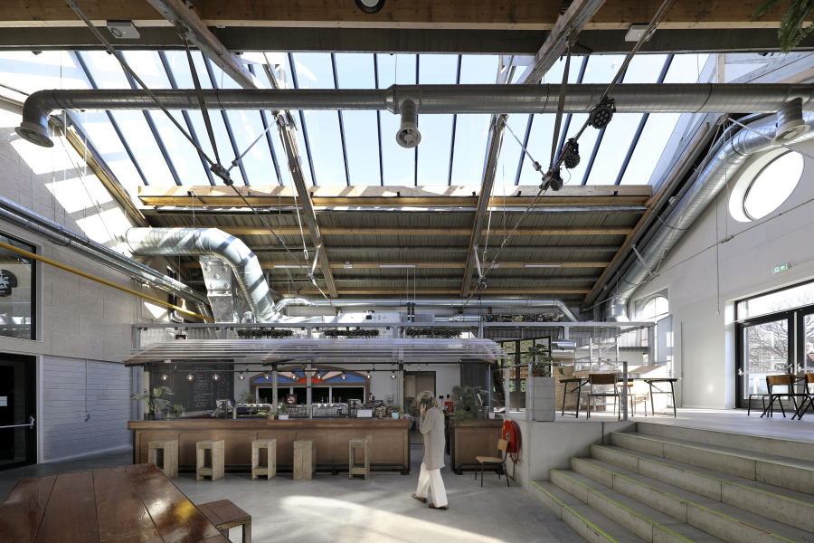 gebouw90_01_LR.jpg